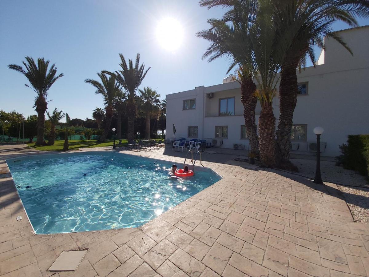 Argaka Palm Tree Apts Eksteriør billede
