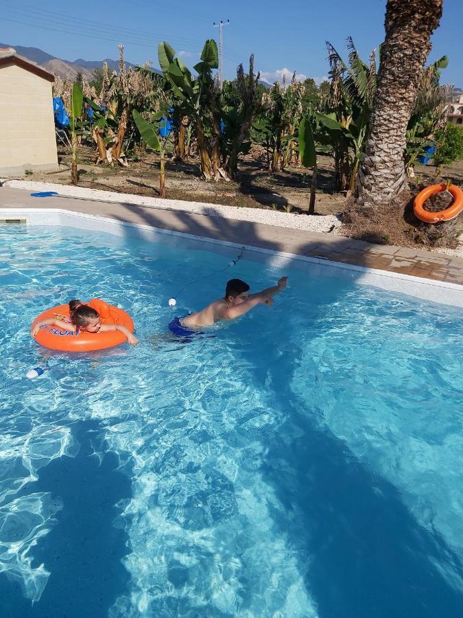 Argaka Palm Tree Apts Eksteriør billede